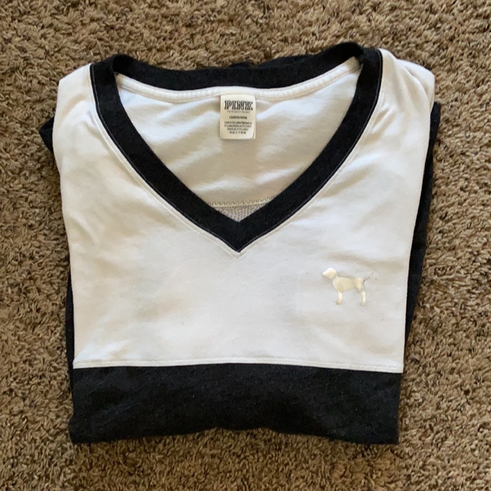 Long sleeve VS PINK t-shirt